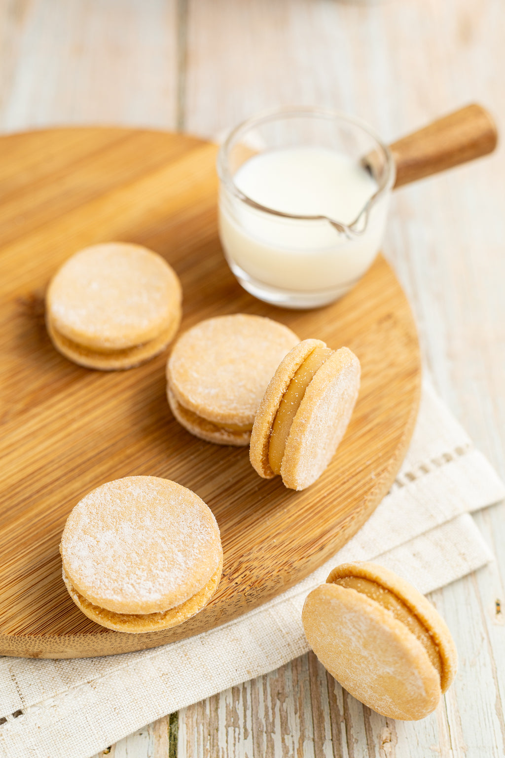 Bolacha de Três Leches Lata Pequena