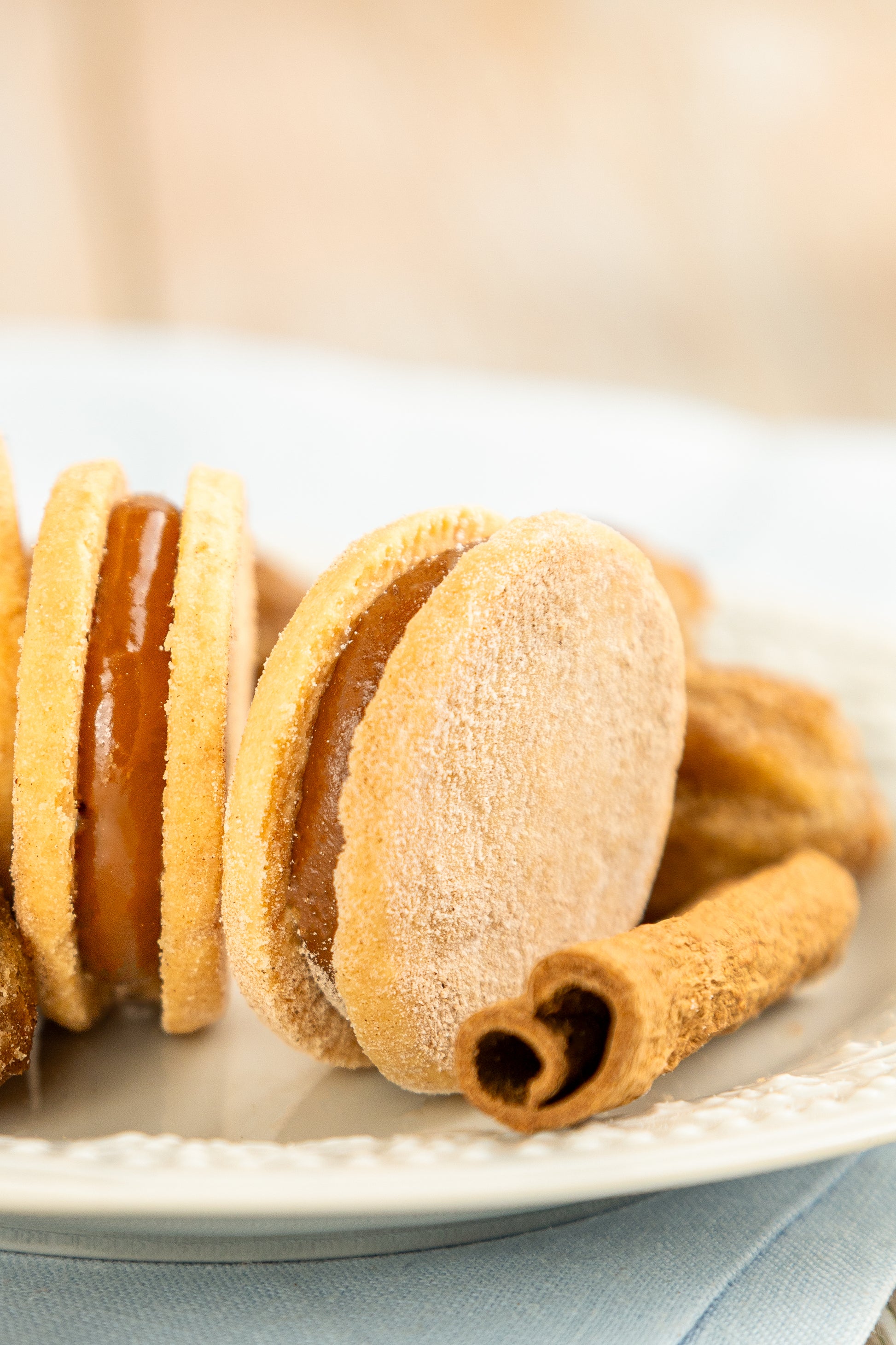 bolacha recheada churros dona do doce