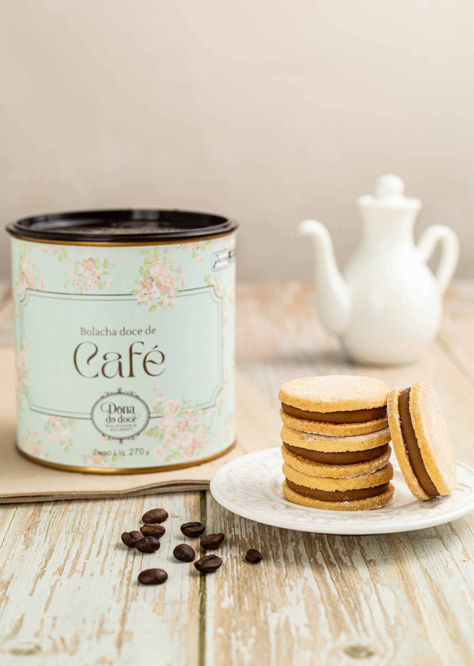 bolacha recheada sabor cafe dona do doce